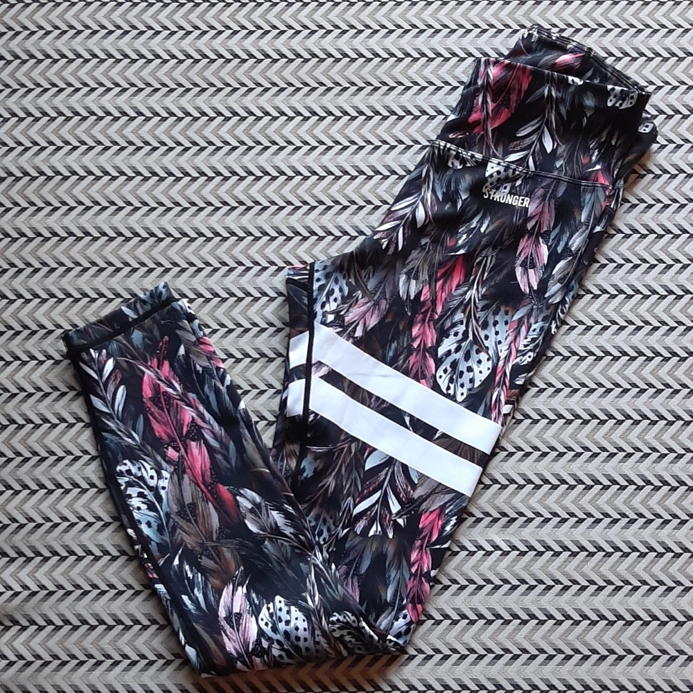 Stronger athletic leggings - SMALL